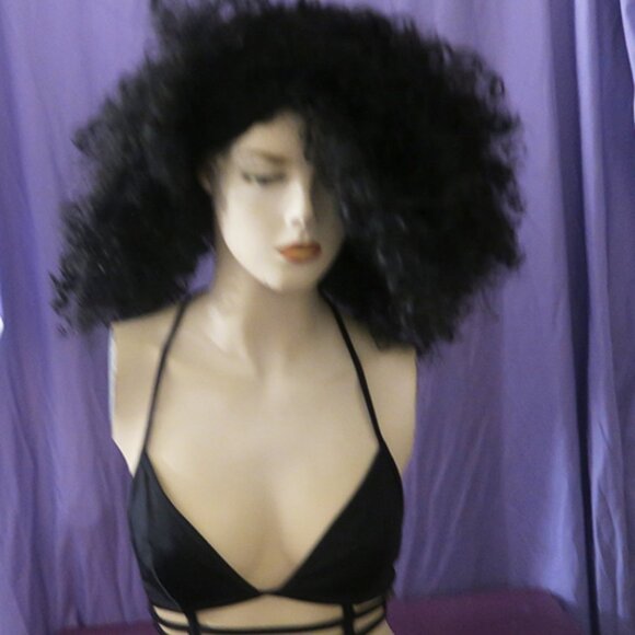 Victoria's Secret triangle bikini top strappy bottom in black size large (A-C). - Picture 5 of 5